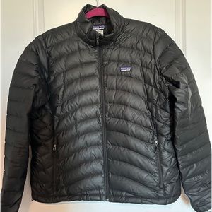 Patagonia woman’s black down sweater size XL